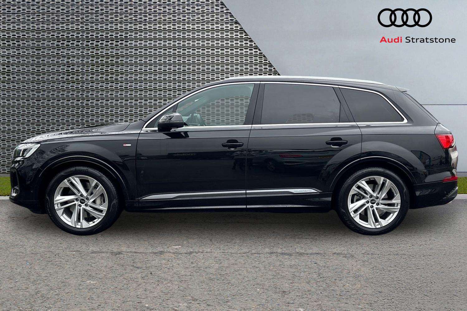 Used Audi Q7 2025 for sale - 77044024: Photo 8