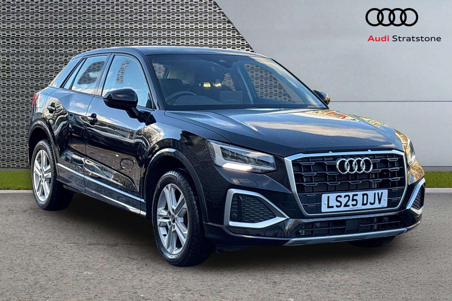 Used Audi Q2 2025 for sale - 76789195: Photo 1