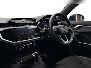Used Audi Q3 2021 for sale - 79702787: Photo