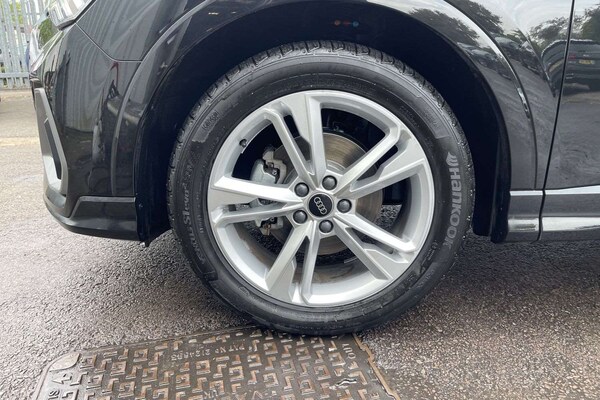 Used Audi Q3 2025 for sale - 76022390: Photo 11