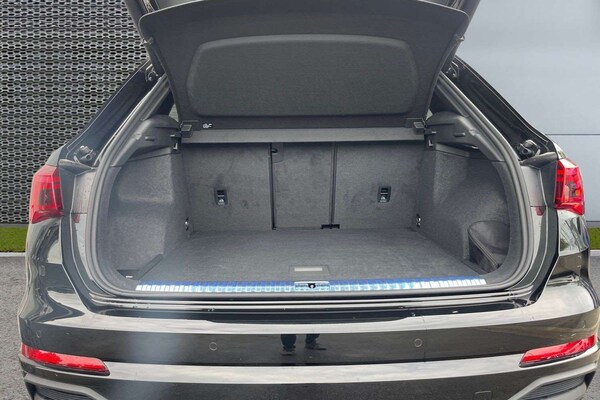Used Audi Q3 2025 for sale - 76022390: Photo 13