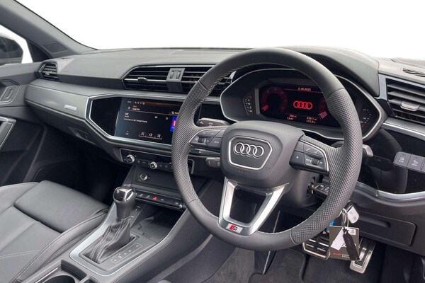 Used Audi Q3 2025 for sale - 76022390: Photo 6