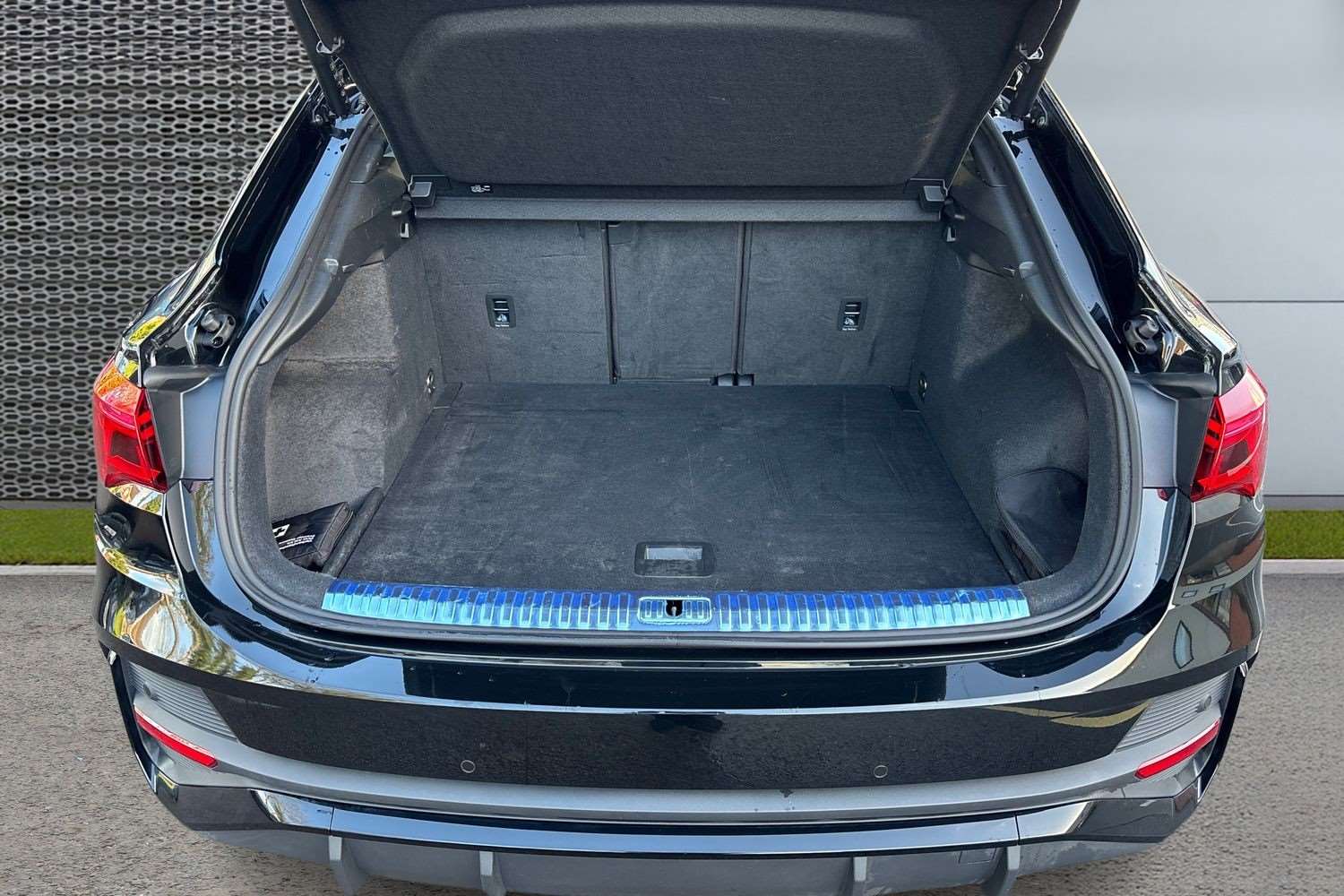 Used Audi Q3 for sale - 77158467: Photo 13