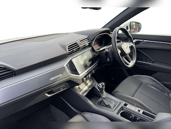 Used Audi Q3 2019 for sale - 77577283: Photo