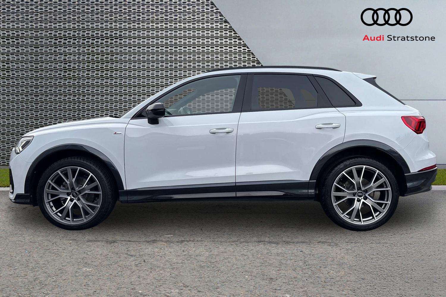 Used Audi Q3 2025 for sale - 77164486: Photo 8