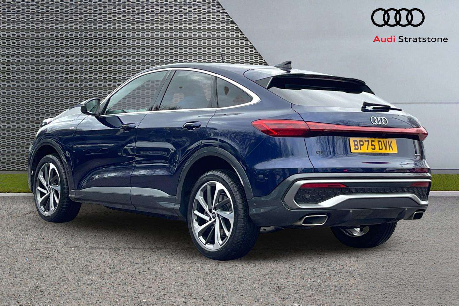 Used Audi Q5 2025 for sale - 77577307: Photo 3