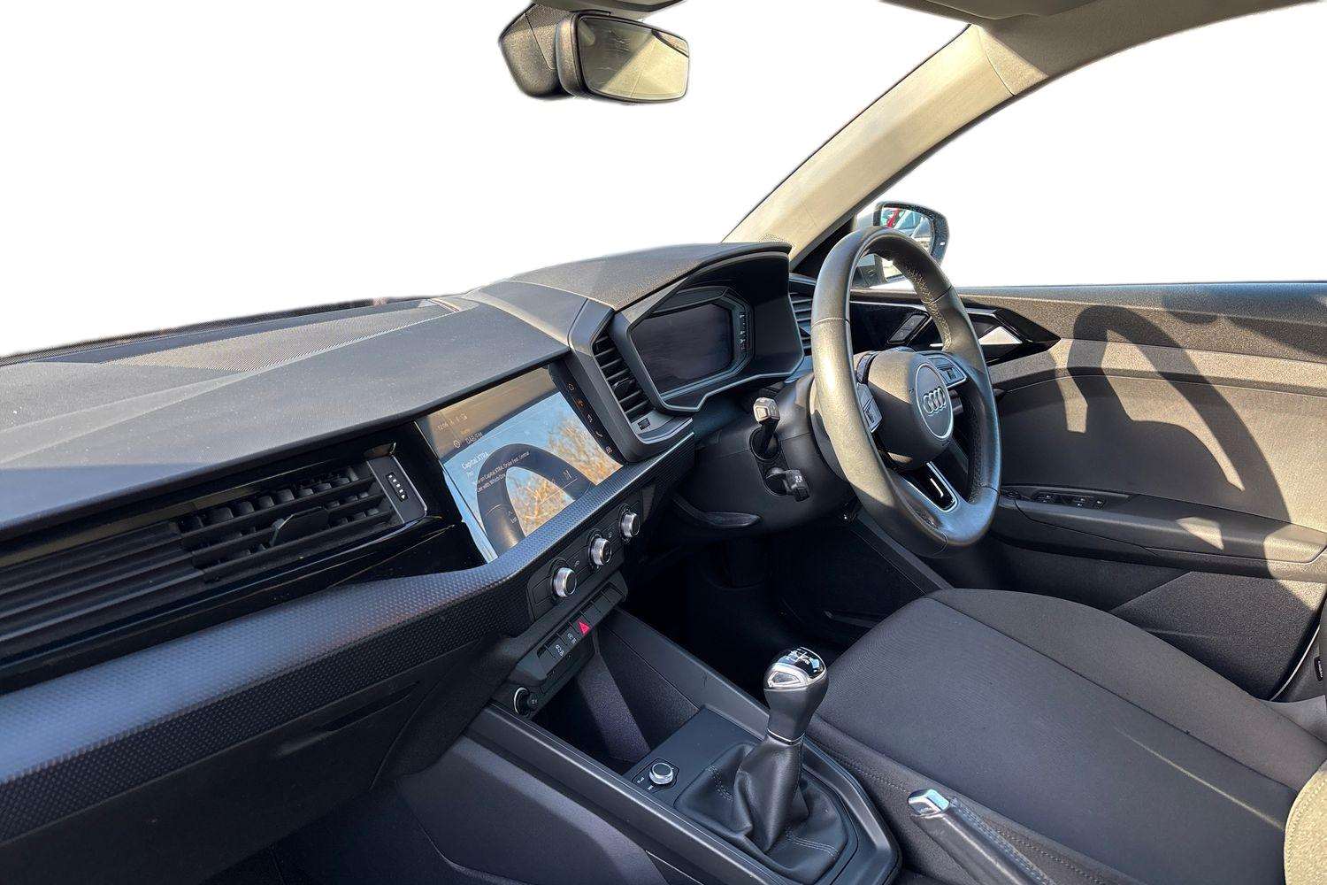 Used Audi A1 2023 for sale - 77076589: Photo 2