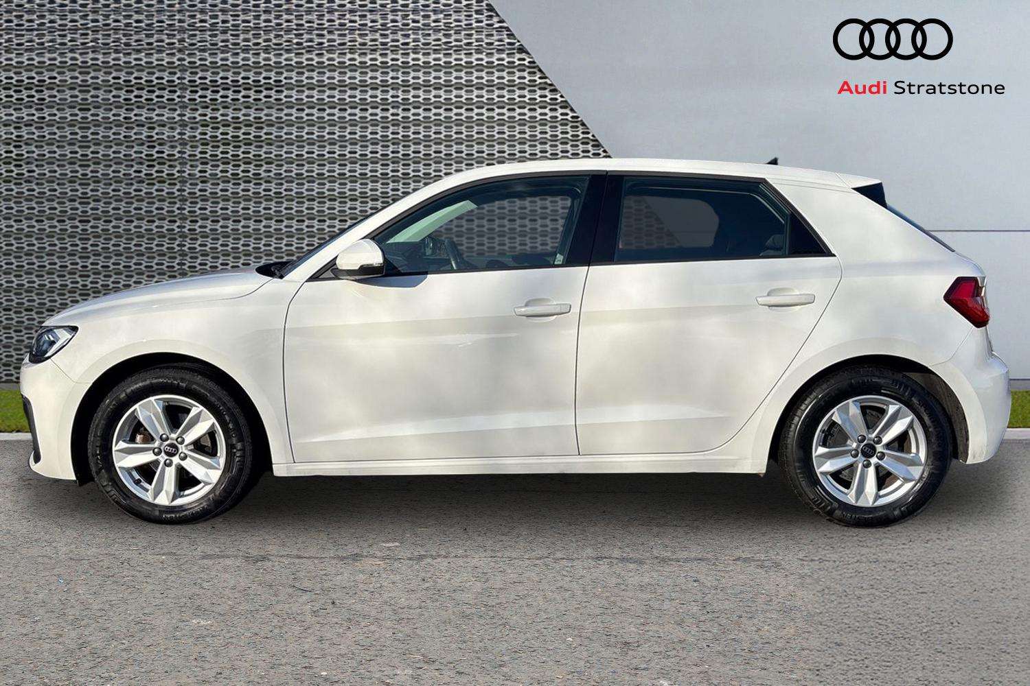 Used Audi A1 2023 for sale - 77076589: Photo 8