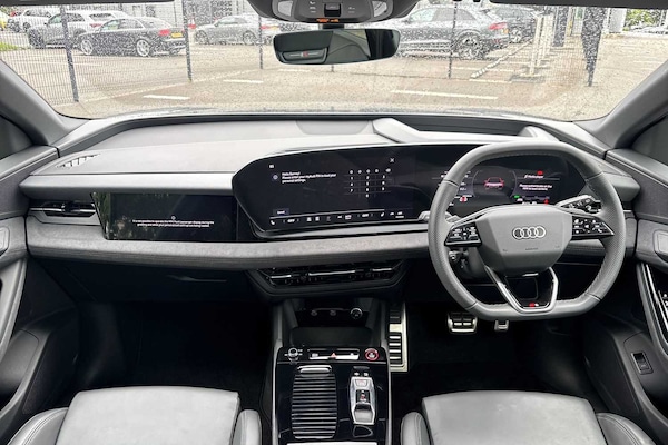 Used Audi Q6 e-tron 2025 for sale - 76298399: Photo 12