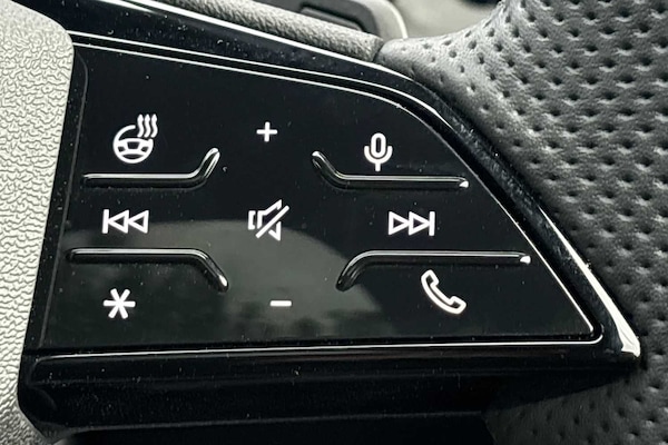 Used Audi Q6 e-tron 2025 for sale - 76298399: Photo 27