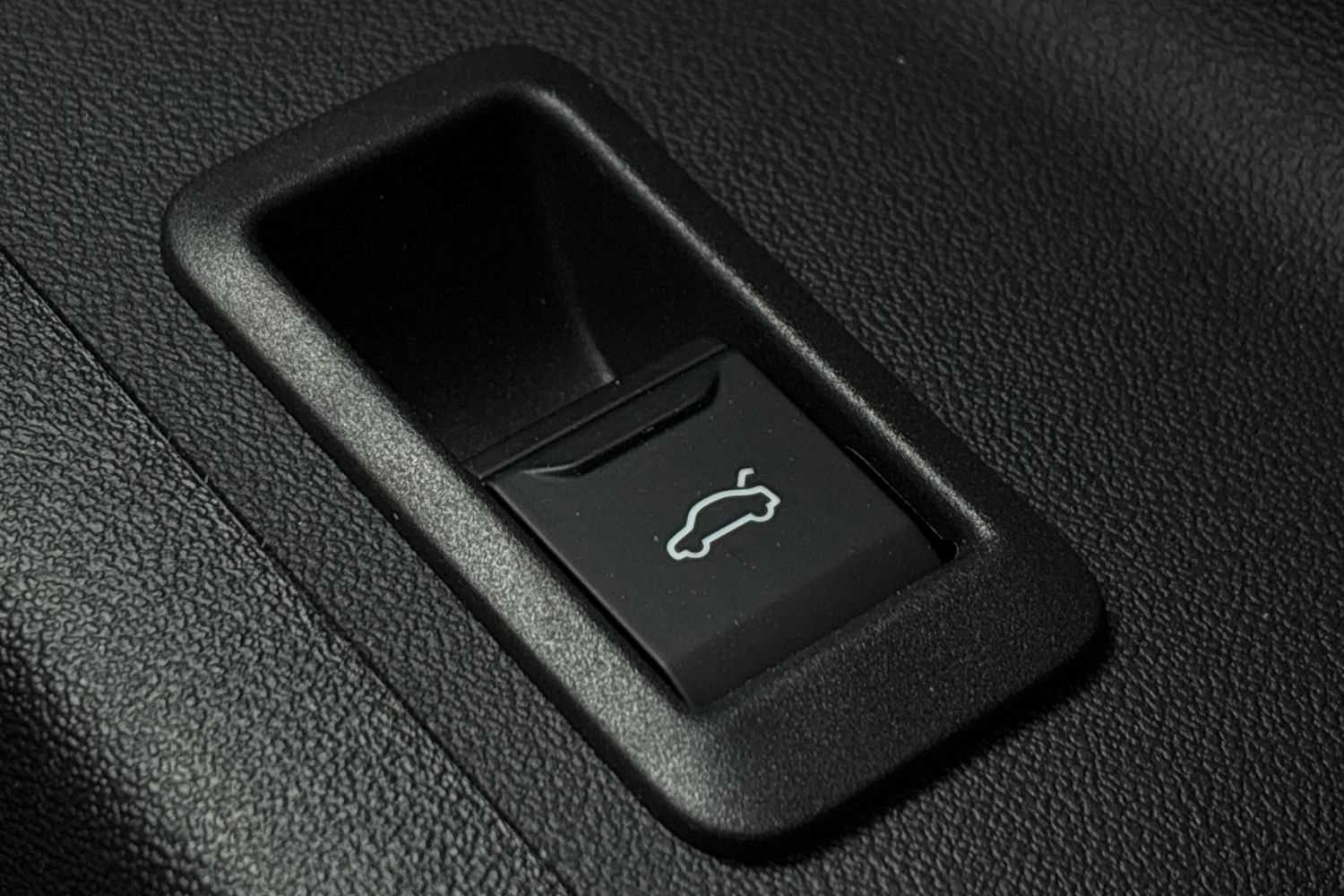 Used Audi Q6 e-tron 2025 for sale - 76298399: Photo 28