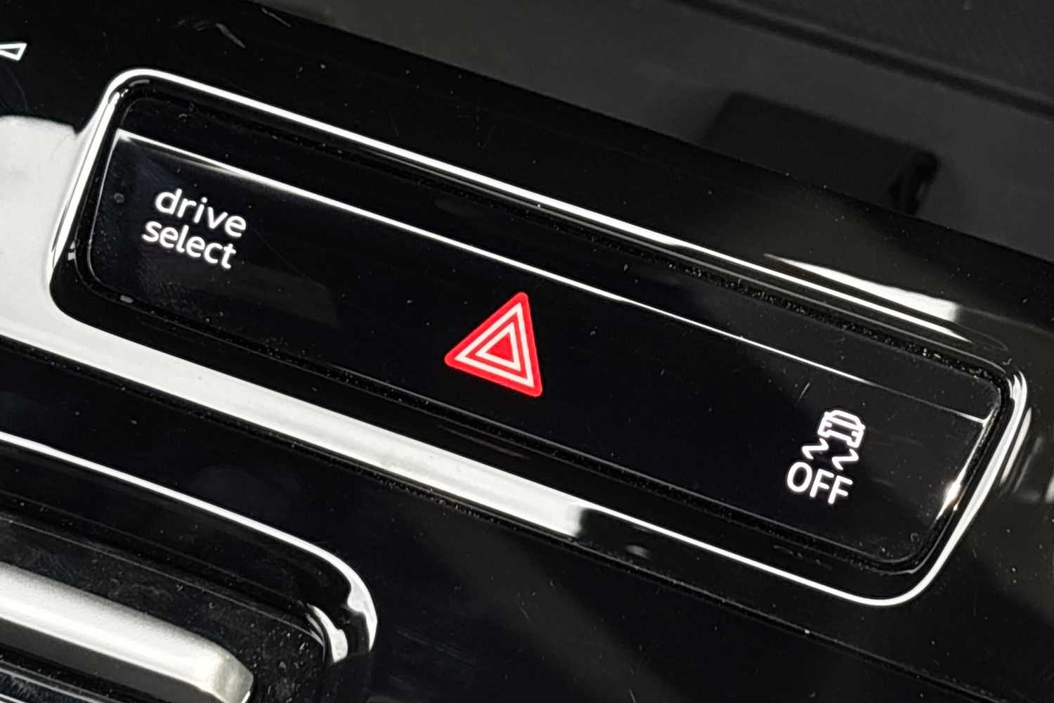 Used Audi Q6 e-tron 2025 for sale - 76298399: Photo 33