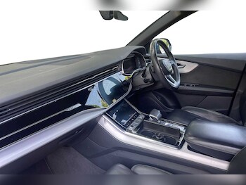 Used Audi Q8 2020 for sale - 74763587: Photo