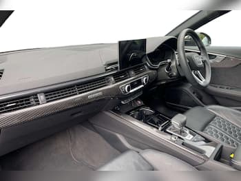 Used Audi RS4 2023 for sale - 79784935: Photo