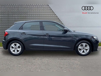 Used Audi A1 2022 for sale - 77601182: Photo