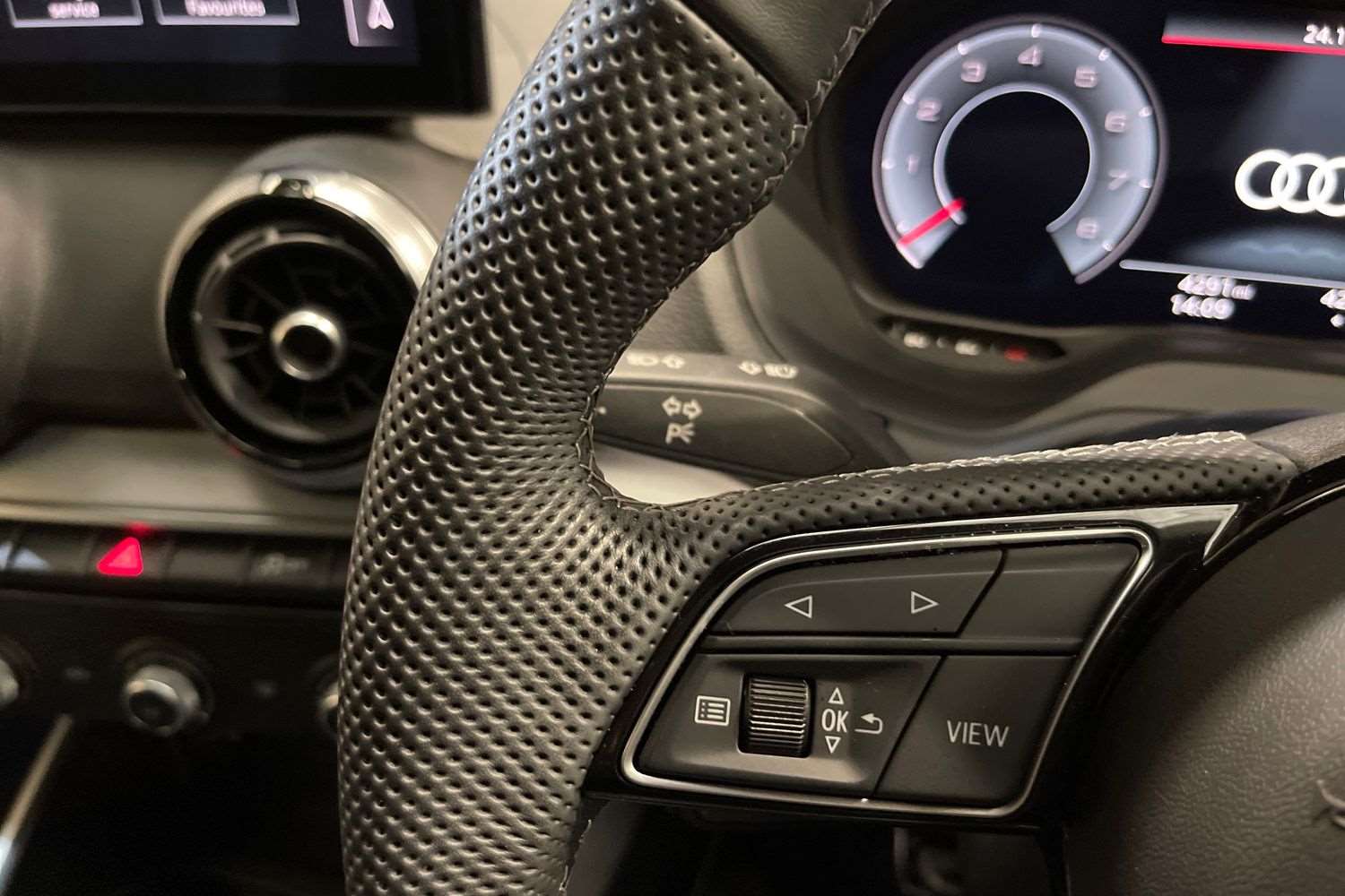 Used Audi Q2 2025 for sale - 76648784: Photo 16