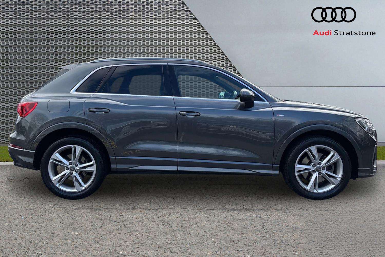 Used Audi Q3 2019 for sale - 78119165: Photo 4