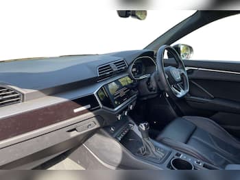 Used Audi Q3 2023 for sale - 79660416: Photo