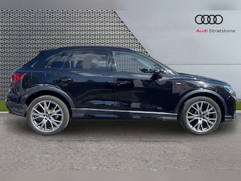 Used Audi Q3 2023 for sale - 79660416: Photo