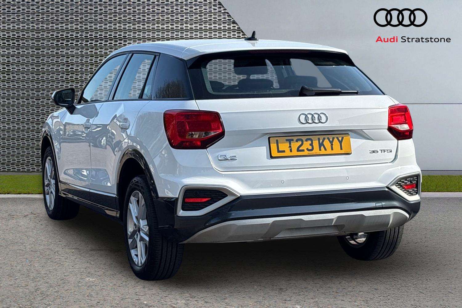 Used Audi Q2 2023 for sale - 77674810: Photo 3