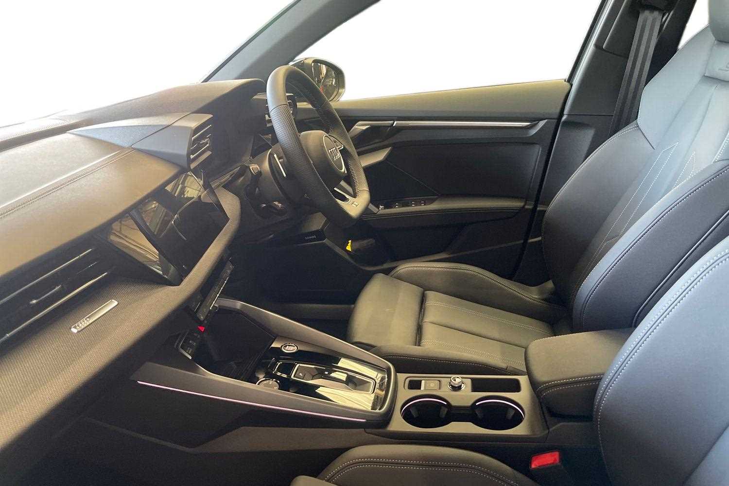 Used Audi A3 2025 for sale - 77527143: Photo 2