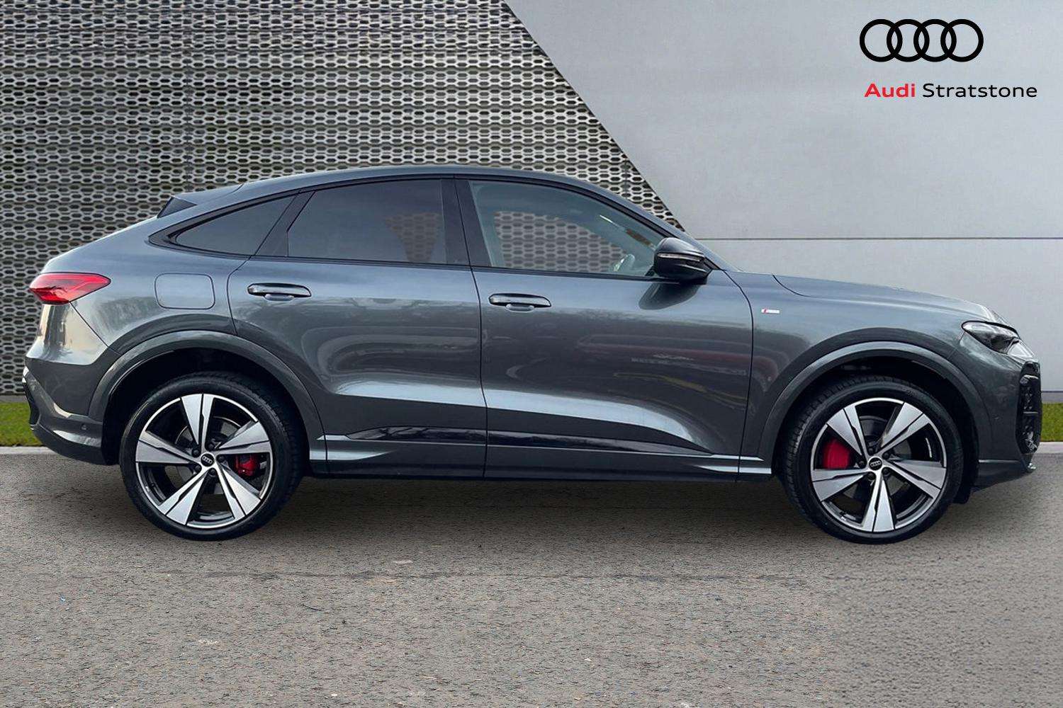 Used Audi Q5 2025 for sale - 76705018: Photo 4