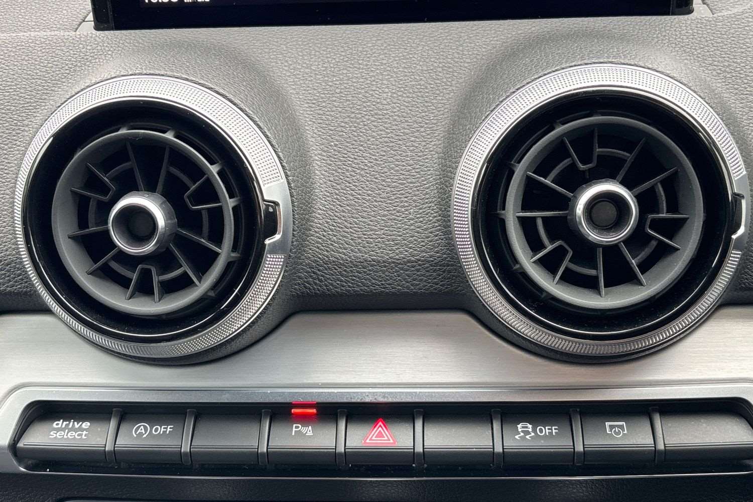 Used Audi Q2 2023 for sale - 77787099: Photo 30