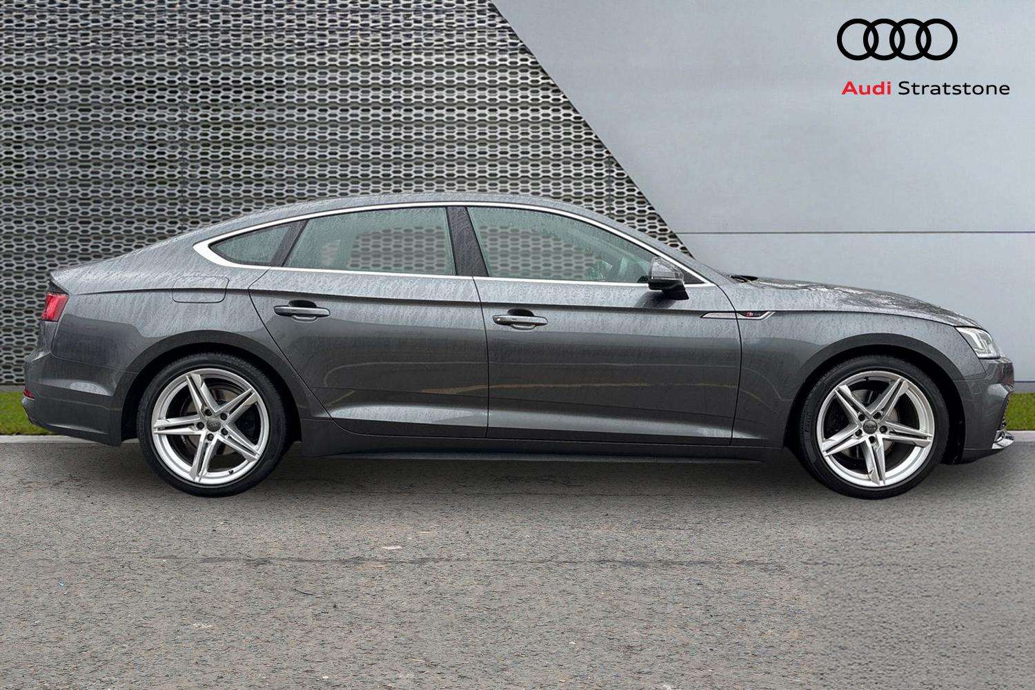 Used Audi A5 2018 for sale - 77281977: Photo 4