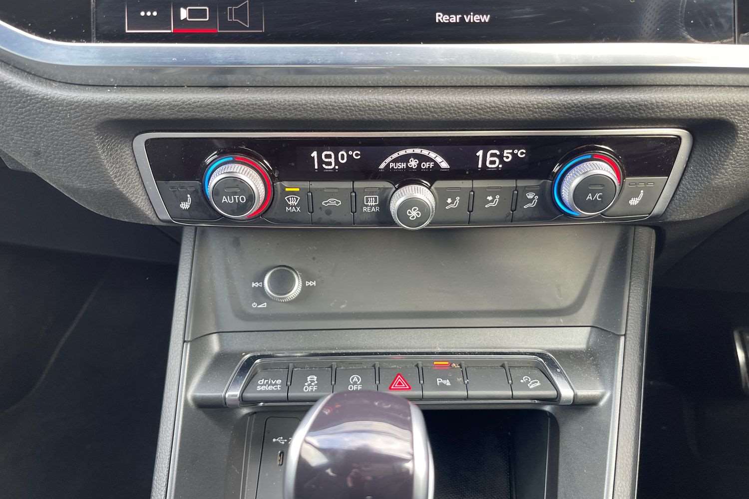 Used Audi Q3 2022 for sale - 77553160: Photo 35