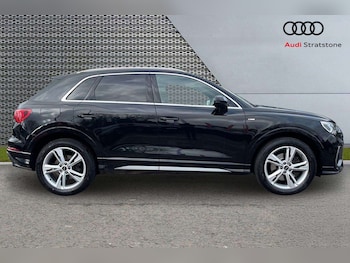Used Audi Q3 2022 for sale - 77553160: Photo