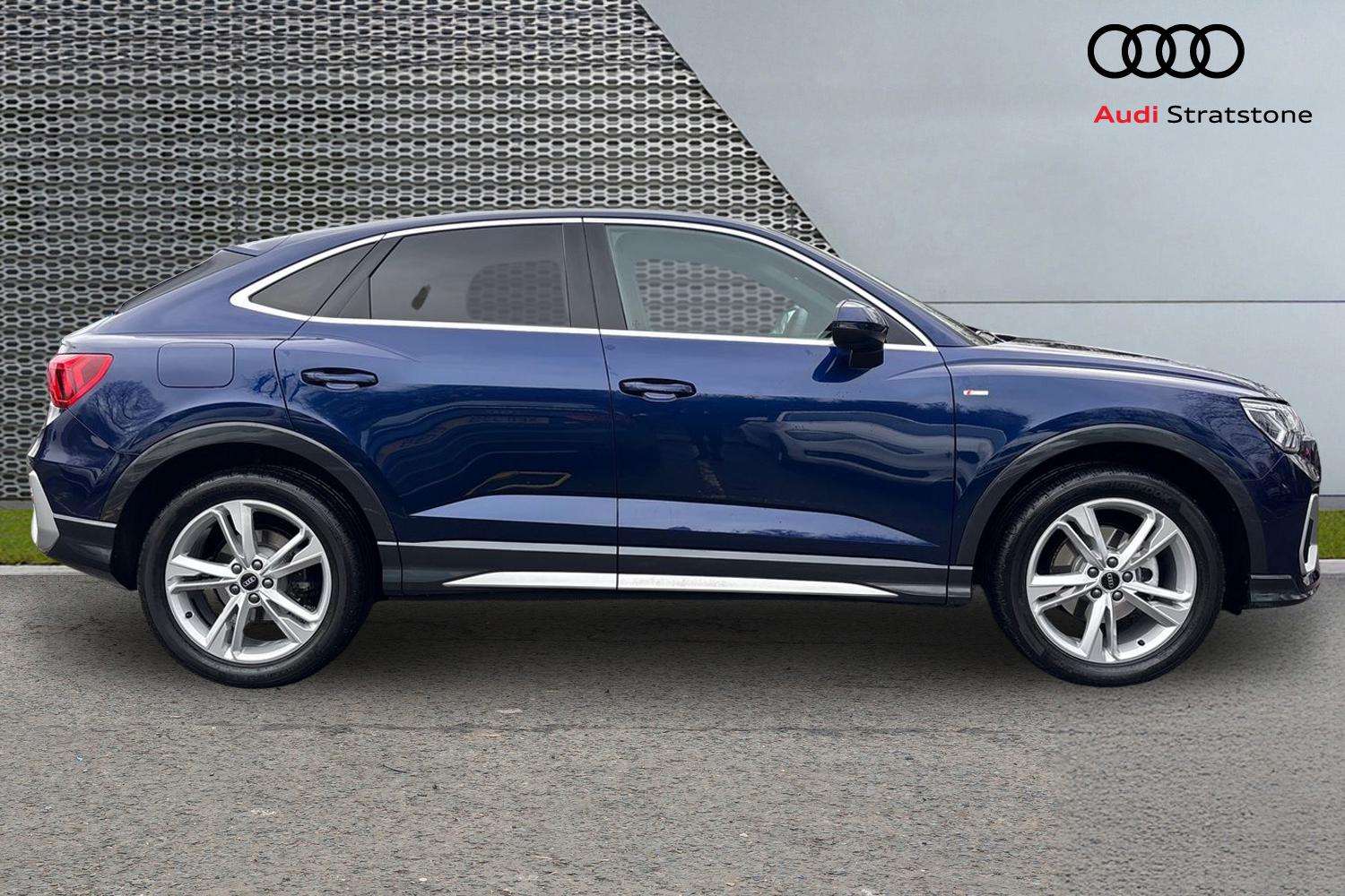 Used Audi Q3 2025 for sale - 77103166: Photo 4