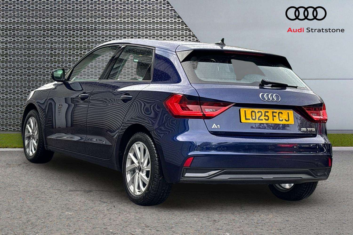 Used Audi A1 2025 for sale - 76401314: Photo 3