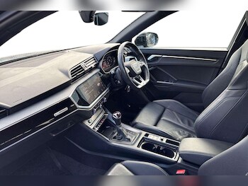 Used Audi Q3 2024 for sale - 77348060: Photo