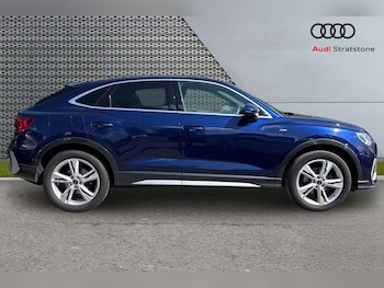 Used Audi Q3 2023 for sale - 78104416: Photo