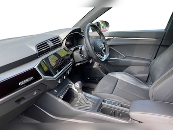Used Audi Q3 2022 for sale - 75496591: Photo
