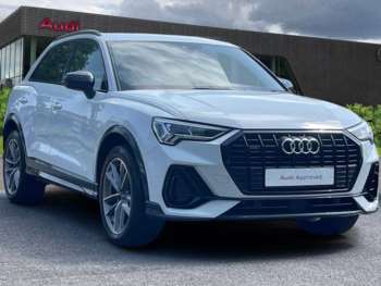 2022 - 40 TFSI Quattro Black Edition 5dr S Tronic