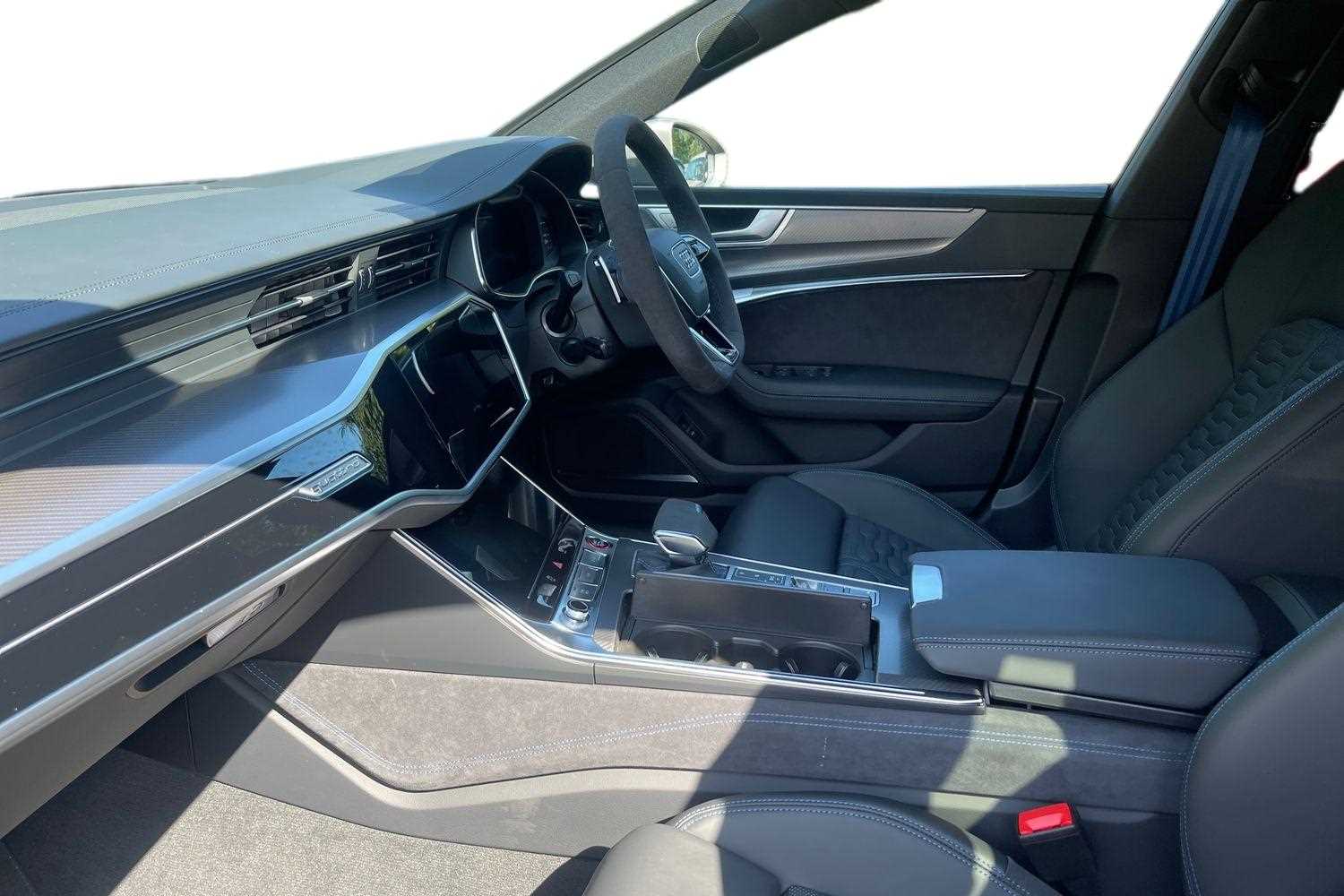 Used Audi RS7 2025 for sale - 77333942: Photo 2