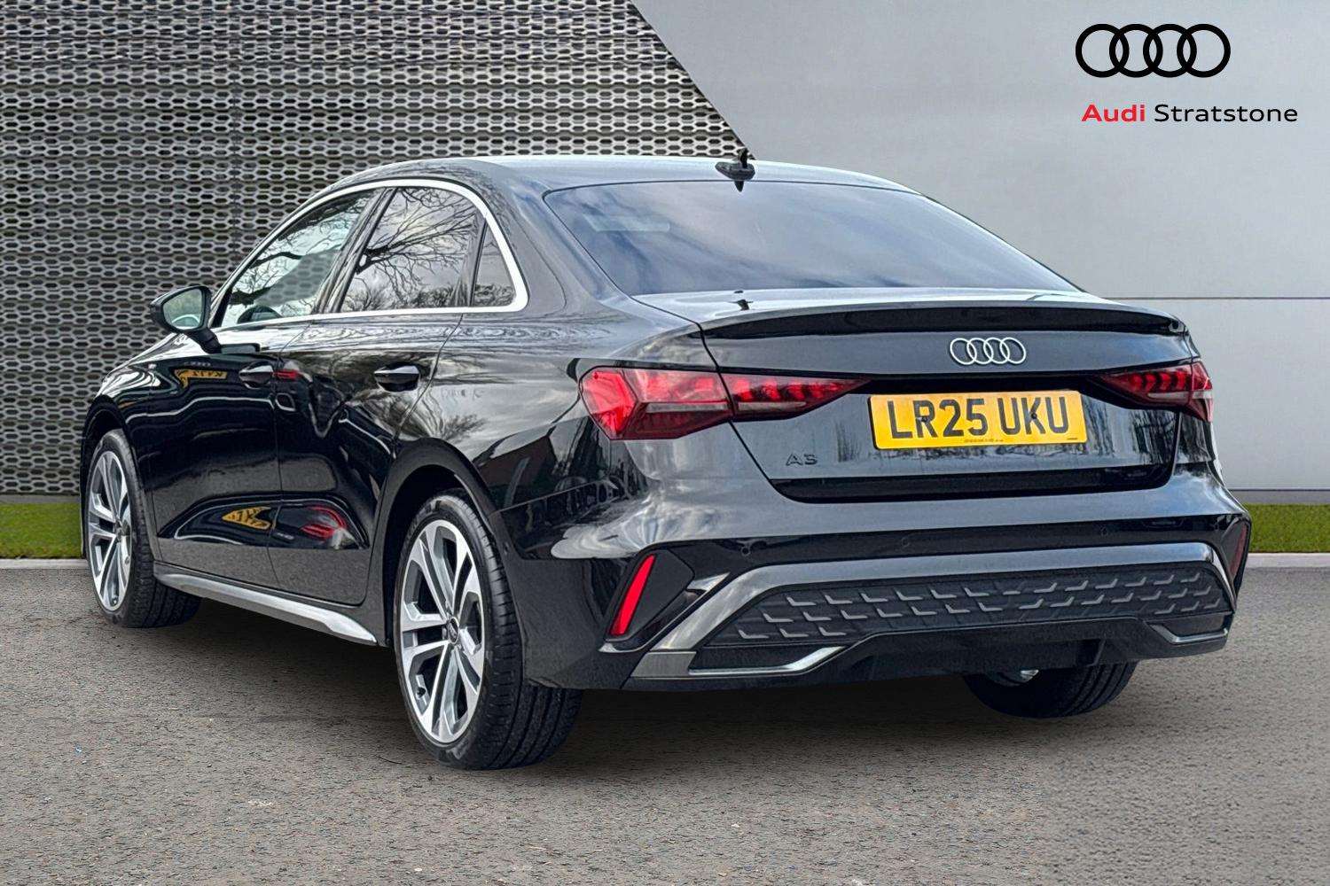 Used Audi A3 2025 for sale - 76624513: Photo 3