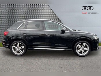 Used Audi Q3 2021 for sale - 77051430: Photo