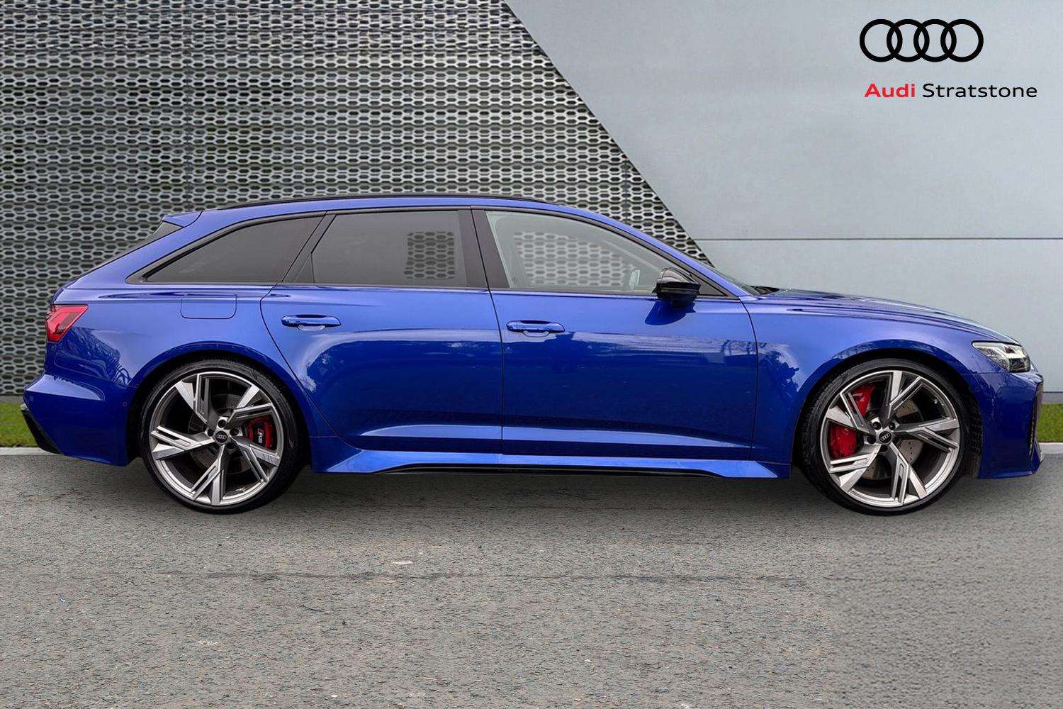 Used Audi RS6 2023 for sale - 76401421: Photo 4