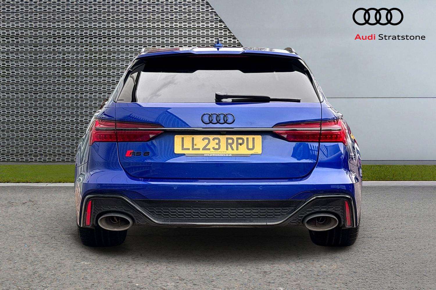 Used Audi RS6 2023 for sale - 76401421: Photo 7