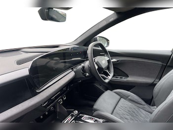 Used Audi Q6 e-tron 2024 for sale - 75981220: Photo