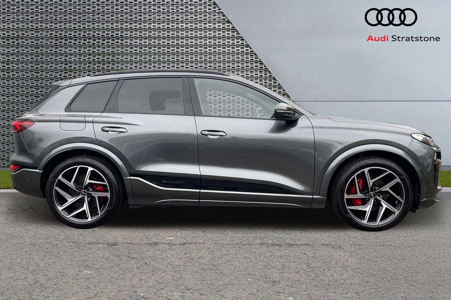 Used Audi Q6 e-tron 2024 for sale - 75981220: Photo 4