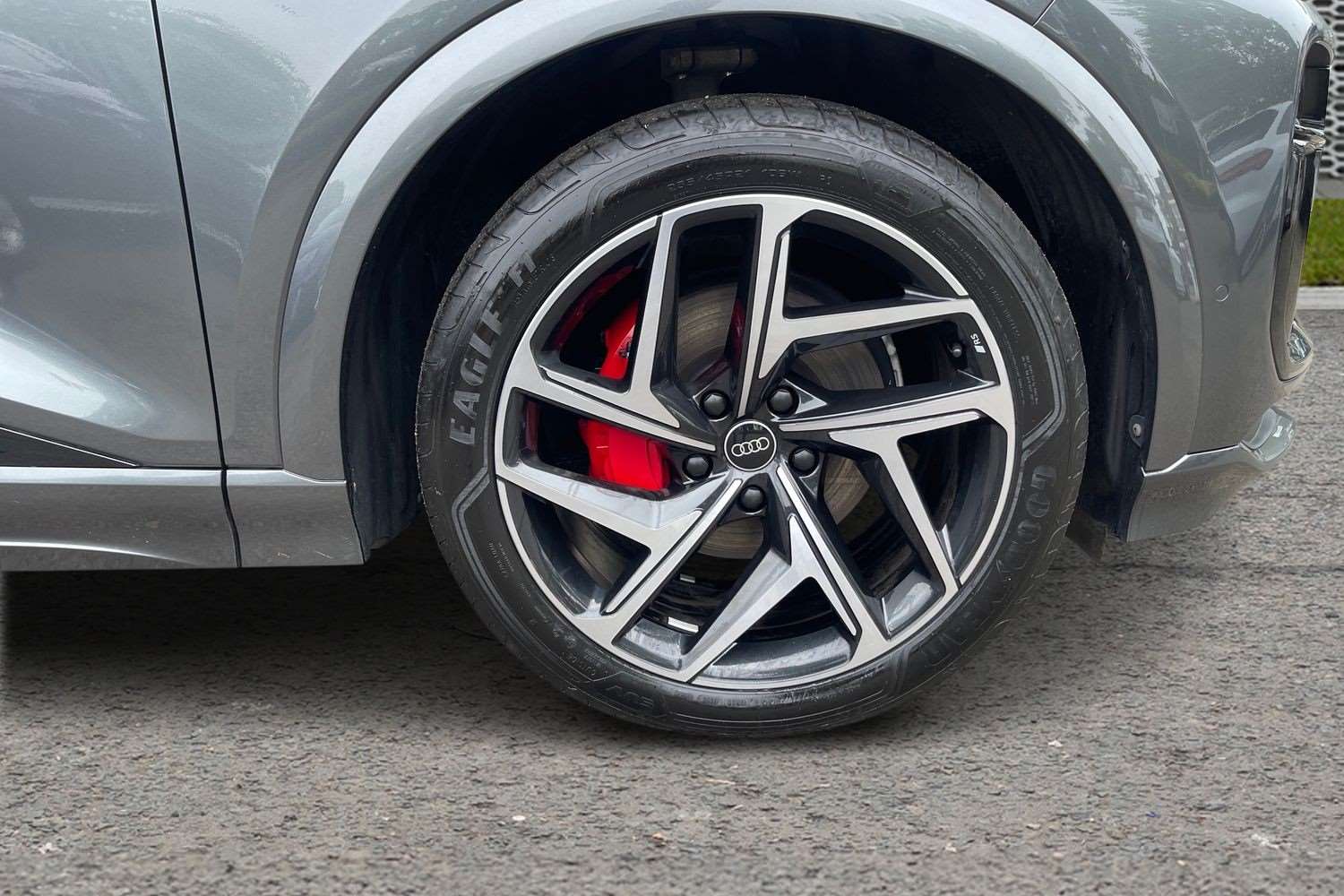 Used Audi Q6 e-tron 2024 for sale - 75981220: Photo 5