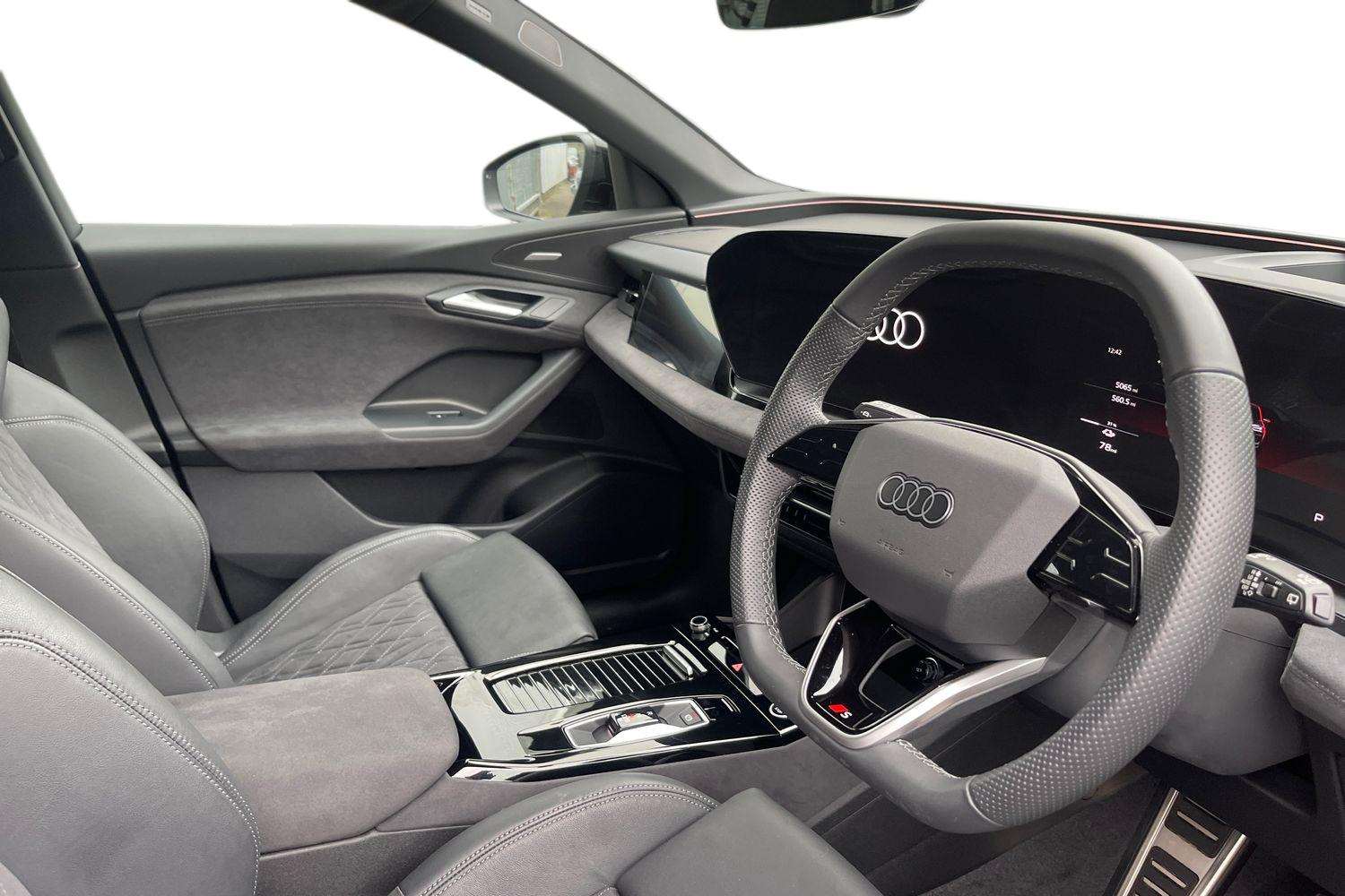 Used Audi Q6 e-tron 2024 for sale - 75981220: Photo 6