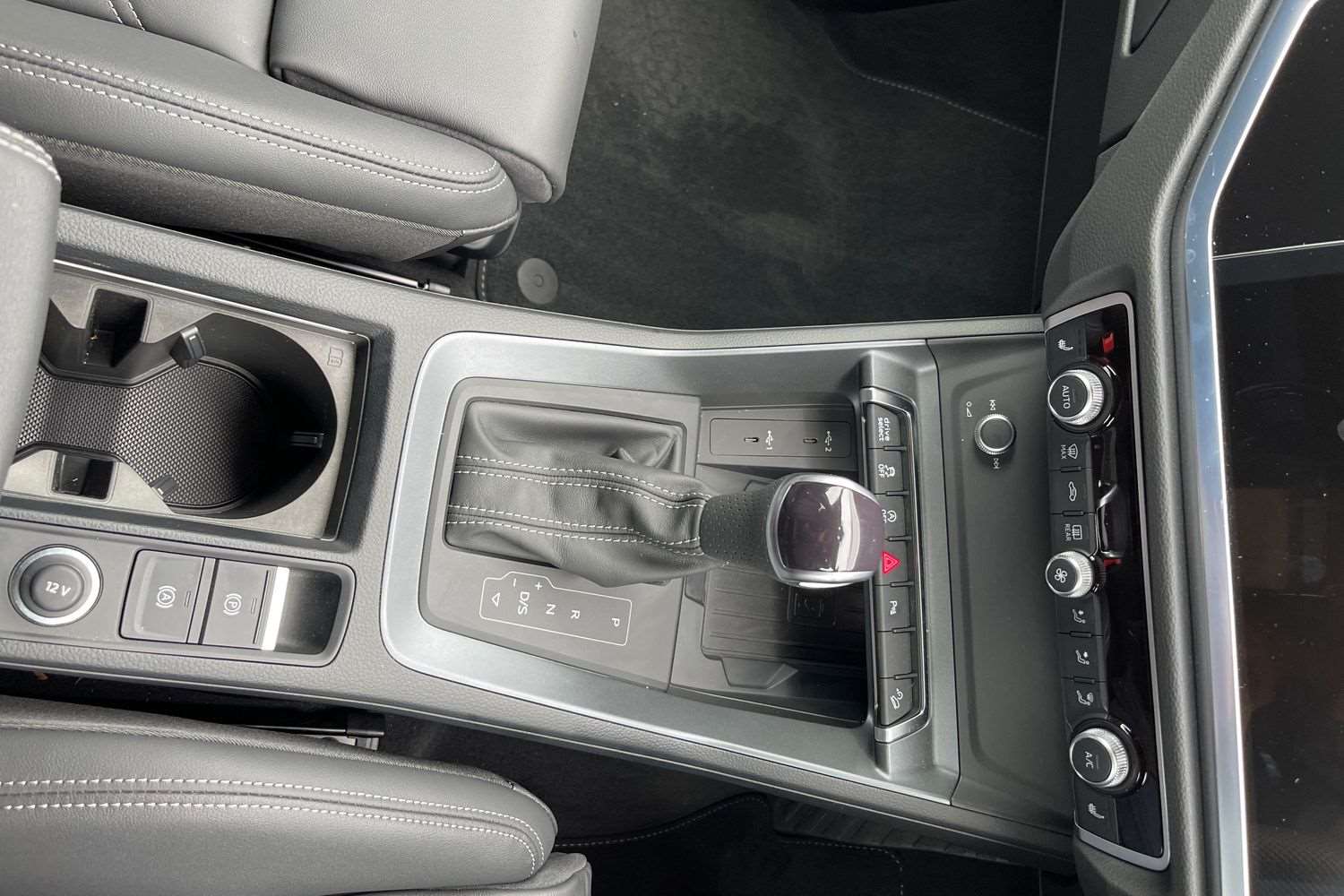 Used Audi Q3 2025 for sale - 76262360: Photo 15