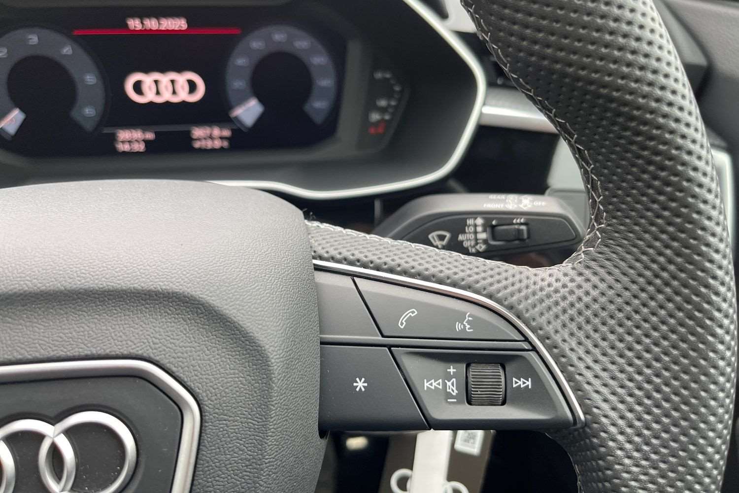 Used Audi Q3 2025 for sale - 76262360: Photo 17