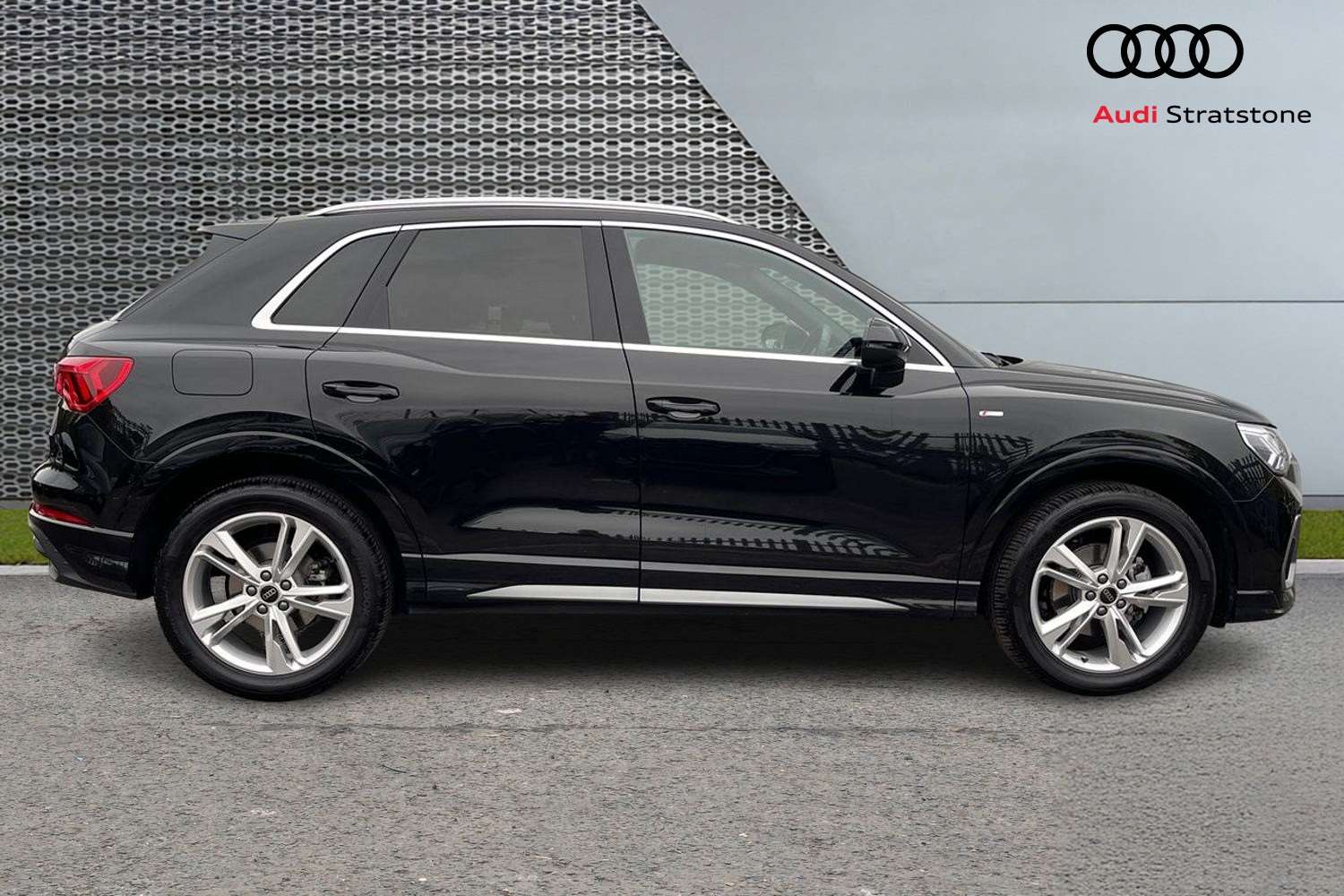 Used Audi Q3 2025 for sale - 76262360: Photo 4