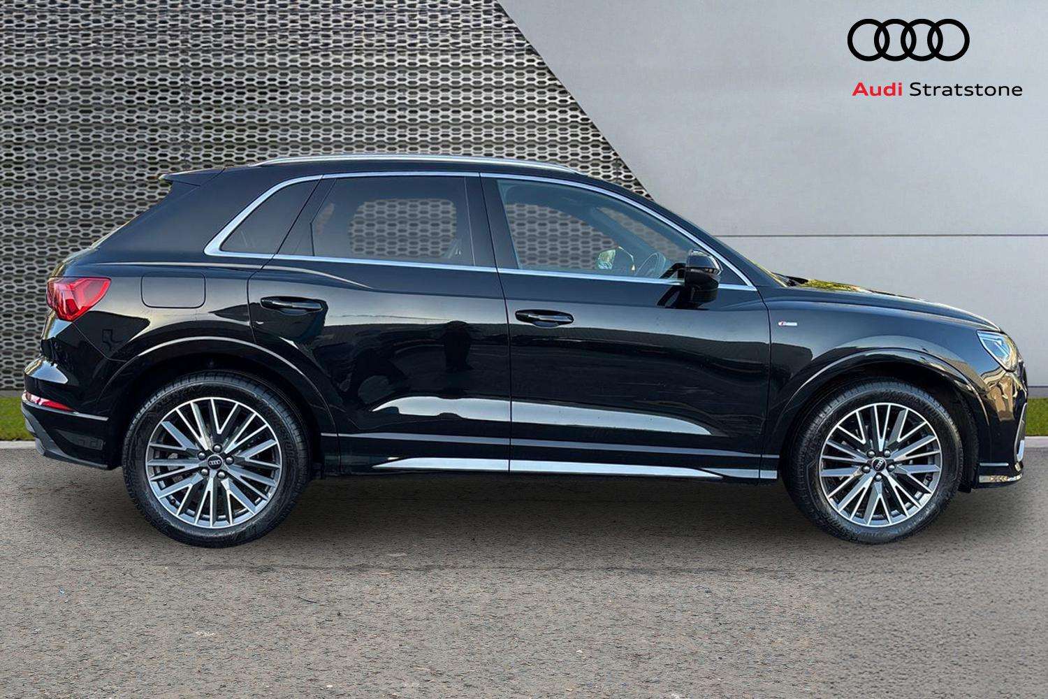 Used Audi Q3 2024 for sale - 76789406: Photo 4