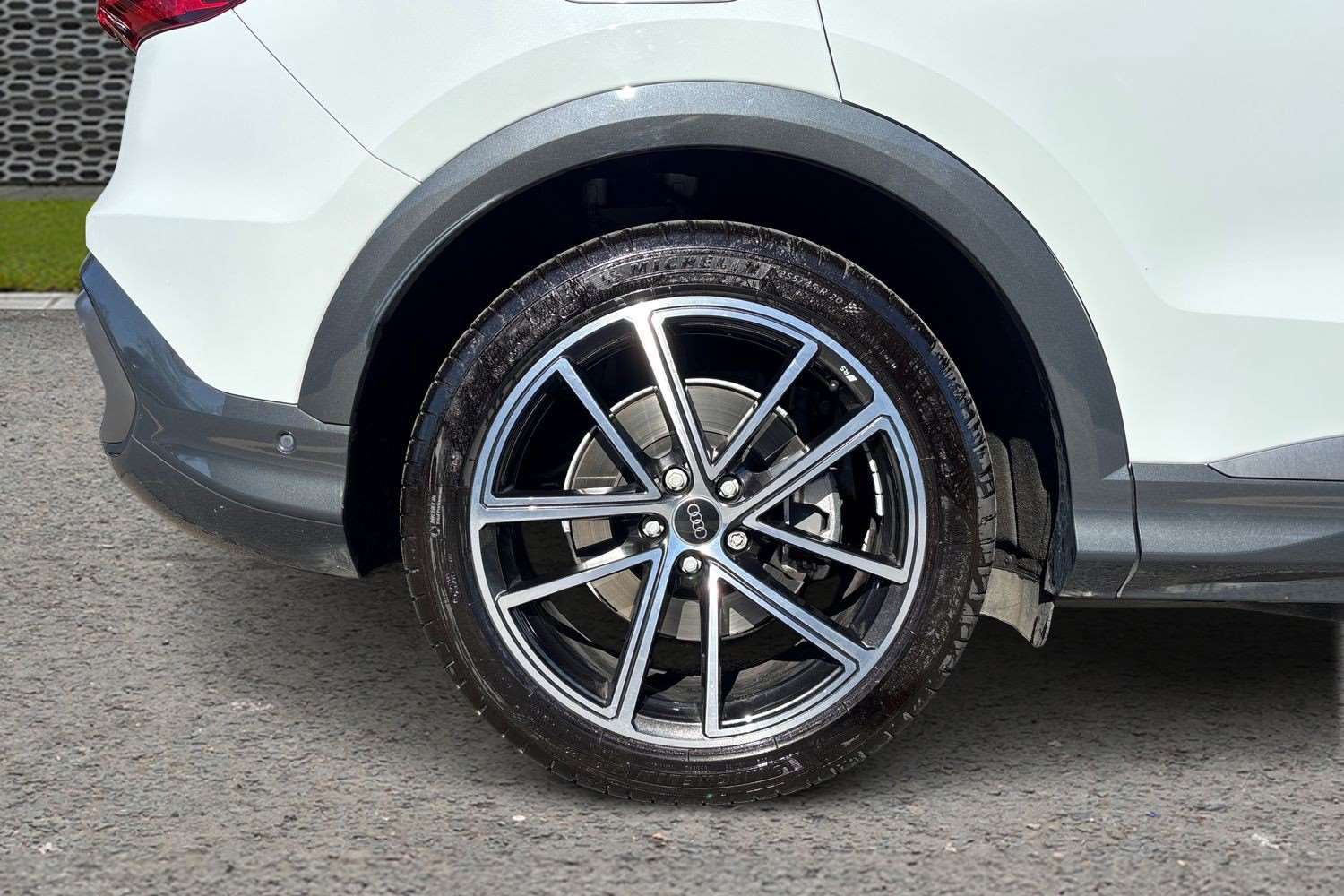 Used Audi Q5 2025 for sale - 77942859: Photo 11